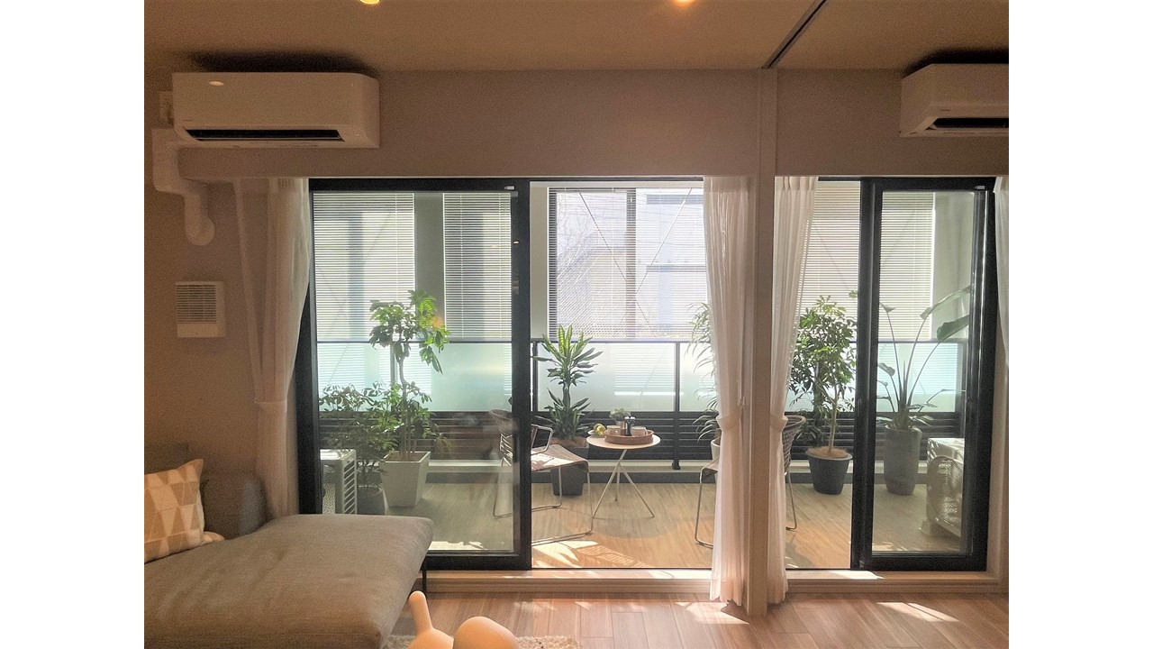 ⑩リビオシティ南砂町 ステーションサイトのモデルルーム(リビング)