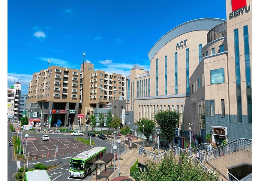 プラネスーペリア成増の周辺環境（成増駅北口ロータリー）