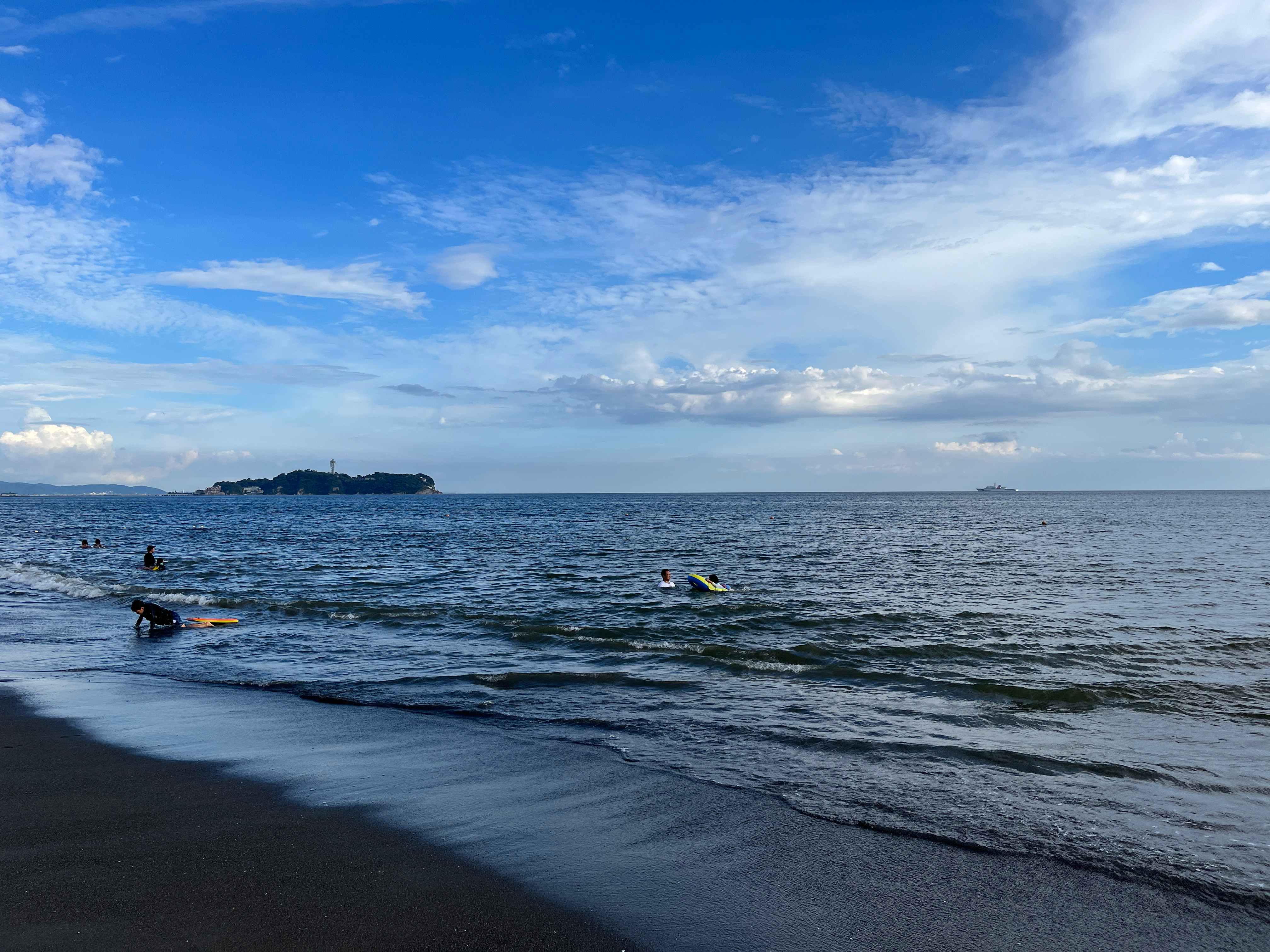 アールブラン湘南辻堂の周辺環境（辻堂海水浴場）